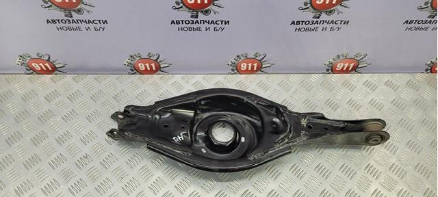 Балансир задній нижній, правий TK4828300 MAZDA