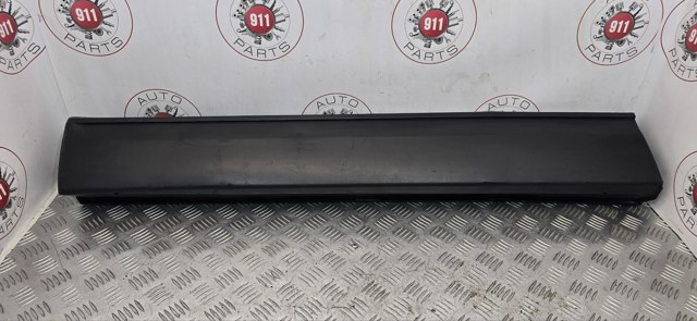 Накладка передніх лівих дверей TK4851RB0B MAZDA