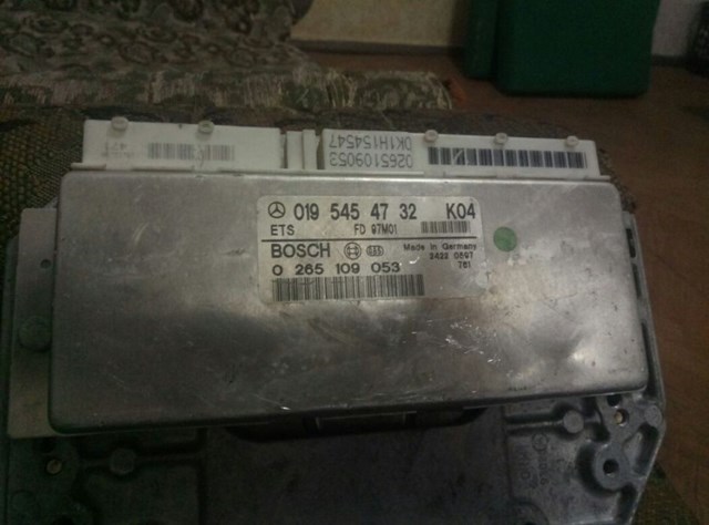 Блок управління контролю тяги (ETS) 0195454732 MERCEDES