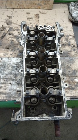 Головка двигуна Nissan Micra