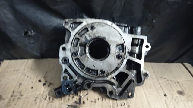 Масляний насос двигуна 11412246478 BMW