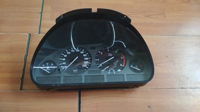 Щиток приладів додатковий 62118381198 BMW