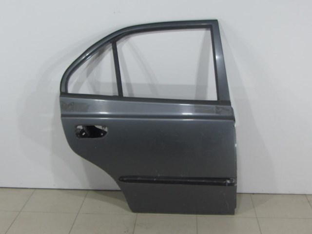Двері задні в зборі 7700425030 HYUNDAI