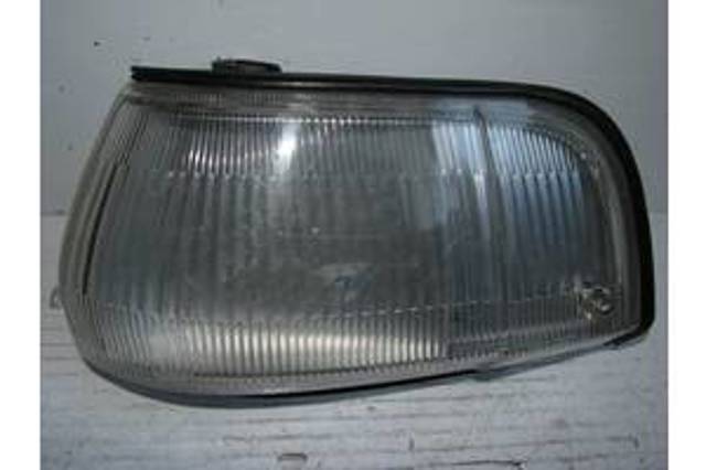Габарит передній лівий 8162012480 TOYOTA