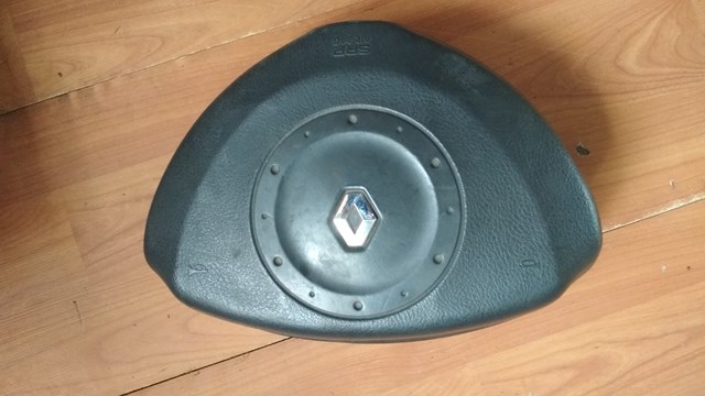Airbag в мультируль 8200071205 RENAULT