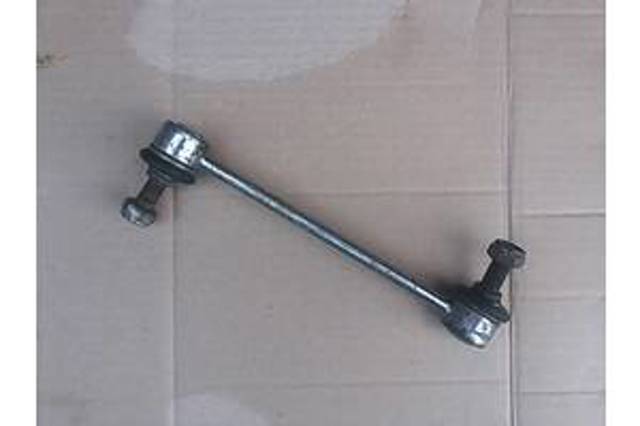 Яйця стабілізатора передні A1683200789 MERCEDES