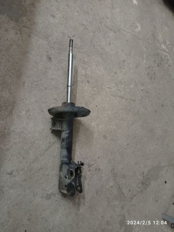 Стойка амортизатора передняя A1683201730 MERCEDES