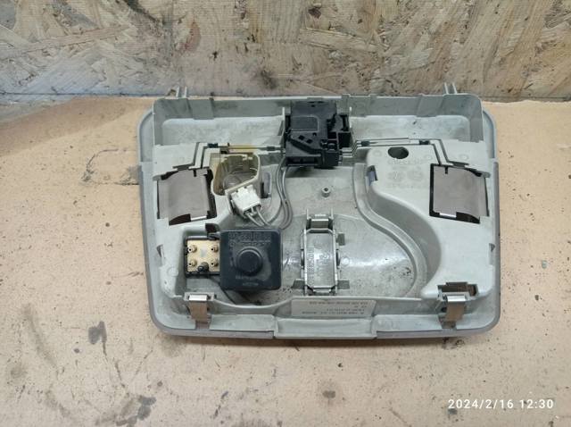 Плафони внутрішнього освітлення A16882001018G69 MERCEDES