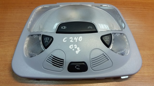 Лампочка освітлення салону A2038201001 MERCEDES