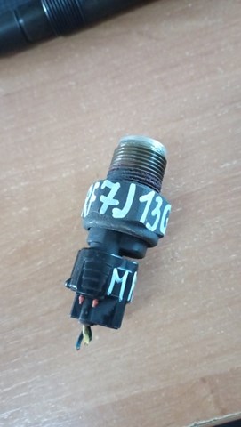 Розподільник палива RF7J13GC0 MAZDA