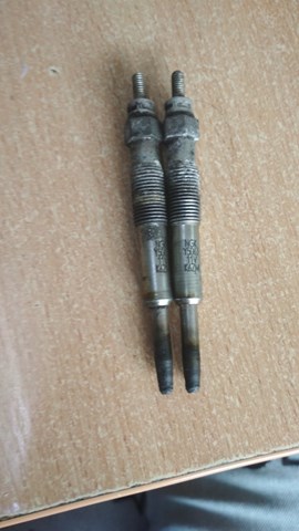 Свічка накалу Y506J NGK