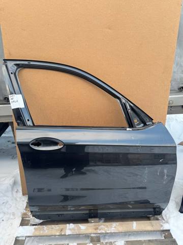 Пасажирські передні двері 41007465528 BMW