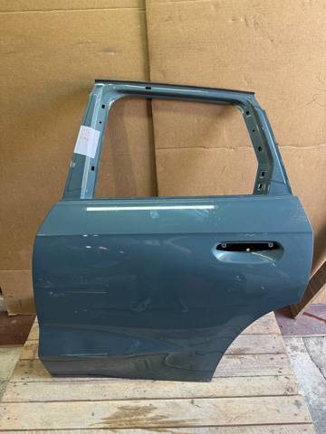 Двері пасажирськи задні ліві 41525A38655 BMW