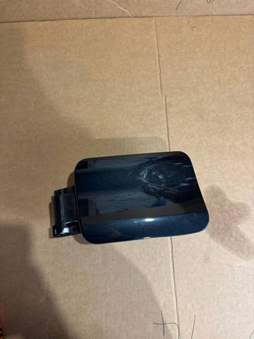 Горловина паливного бака 51177440018 BMW