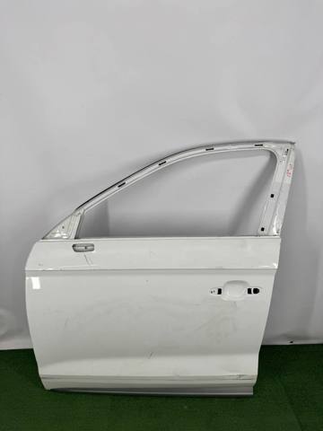Водійські двері 80A831051NSTL VAG