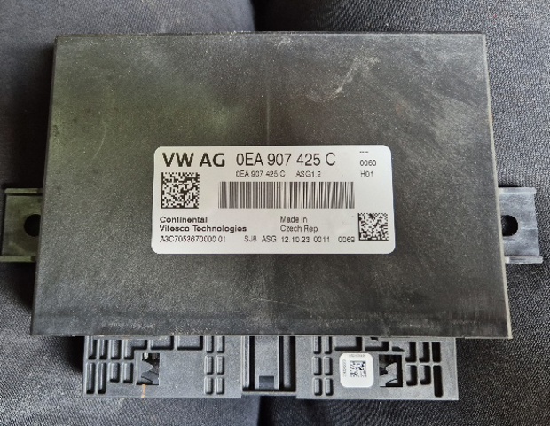 Модуль управління двигуном 0EA907425C VAG