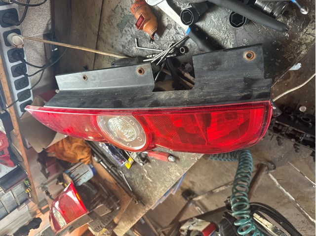 Задня ліва фара 00518106740 FIAT