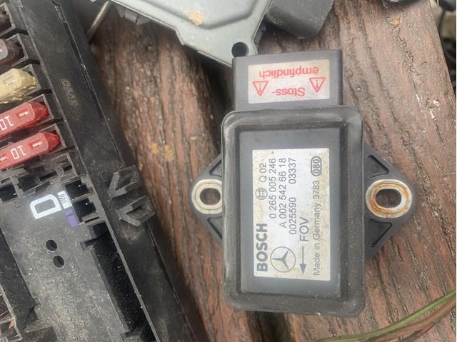 Датчик поперечного прискорення (ESP) 0265005246 BOSCH