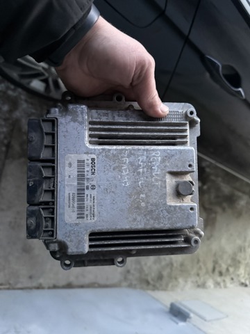 Блок двигуна 0281014648 BOSCH