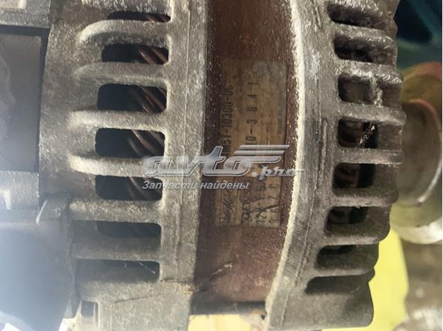 Генератор автомобільний 1042103641 DENSO