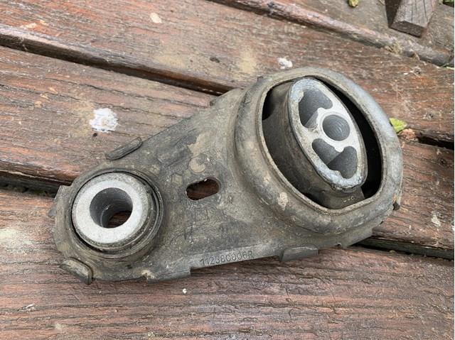 Задня подушка двигуна 112380006R RENAULT