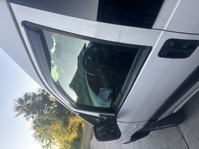 Скло водійських дверей 1461968080 FIAT