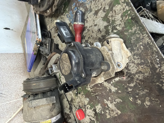 Клапан EGR, рециркуляції газів 1618NR PEUGEOT