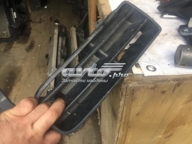 Решітка переднього бампера, ліва 1J0853665B VAG