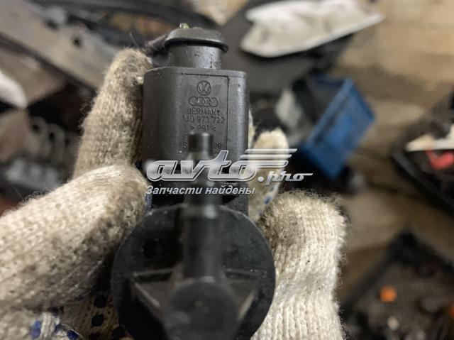 Роз'єм (фішка) протитуманної фари 1J0973722 VAG