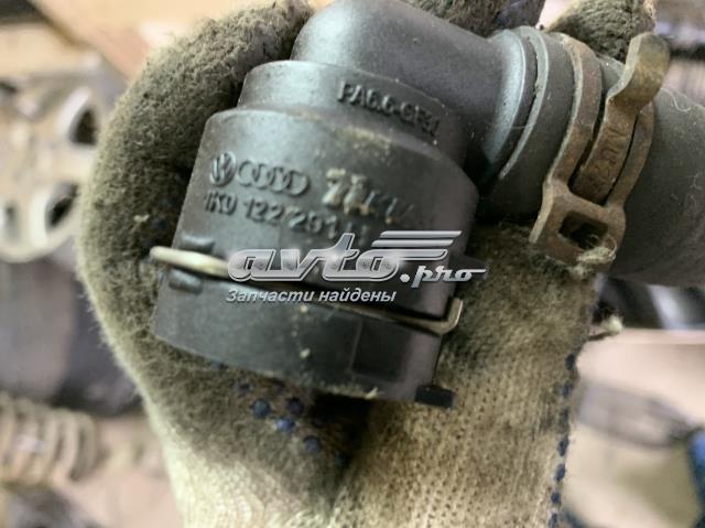 Сполучна муфта радіатора охолодження 1K0122291H VAG