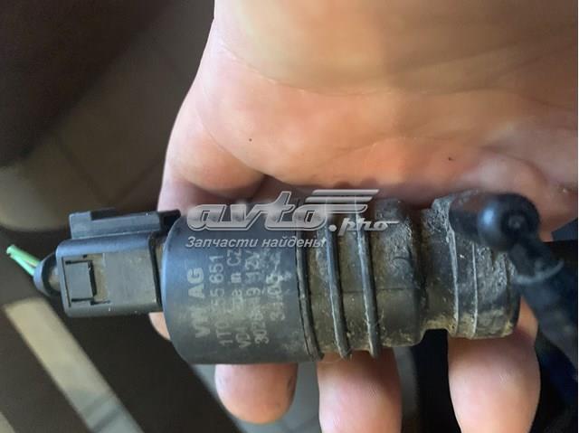 Помпа омивача Skoda Fabia 2