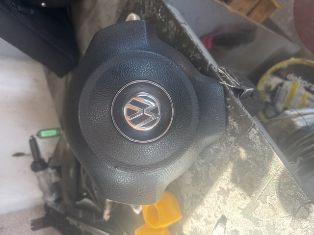 Подушка безпеки, водійська, AIRBAG 2K5880201B81U VAG