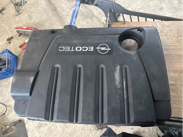 Екран двигуна 315829598 OPEL