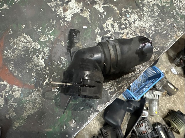 Швидкознімна муфта шланга радіатора охолодження 3C0122291D VAG