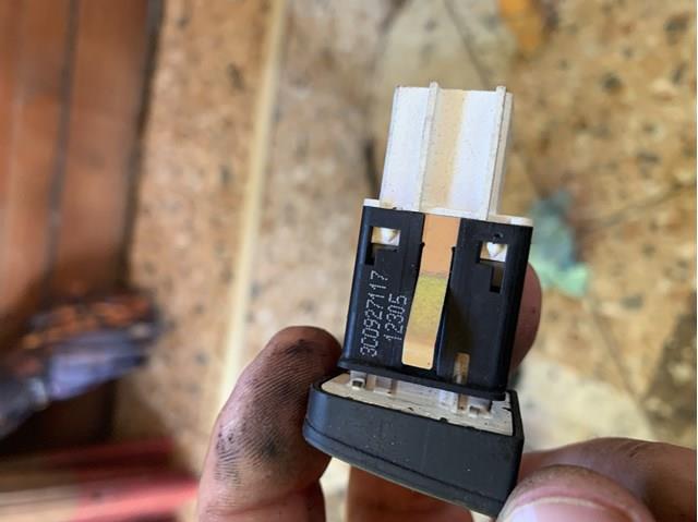 Кнопка увімкнення ESP 3C0927117 VAG