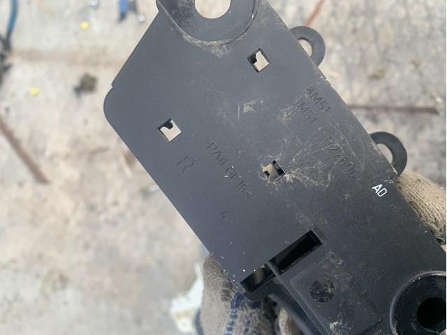 Ручка дверей в зборі 3M51R22600AD FORD