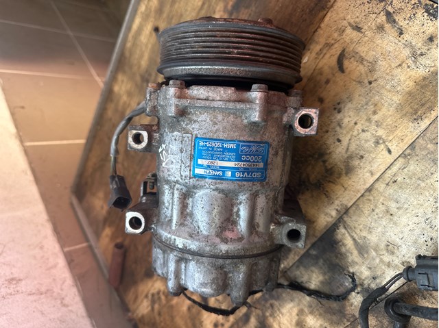 Компресор системи кондиціювання 3M5H19D629HE FORD