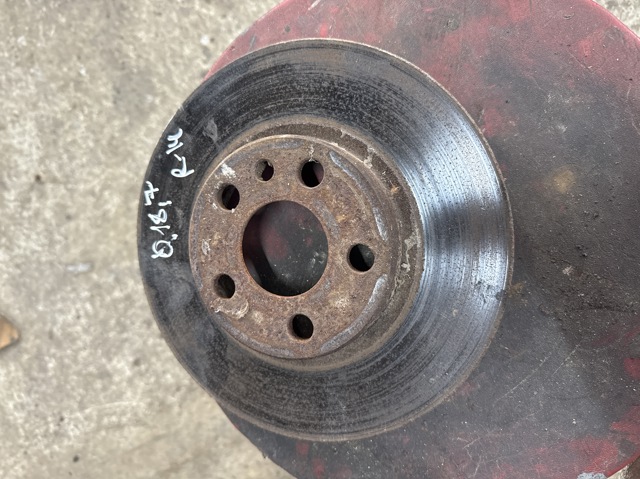 Гальмо дискове переднє 4246H9 PEUGEOT