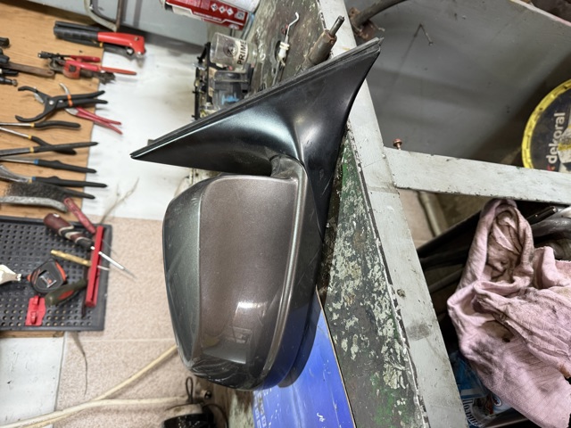 Праве бічне дзеркало 51167321812 BMW