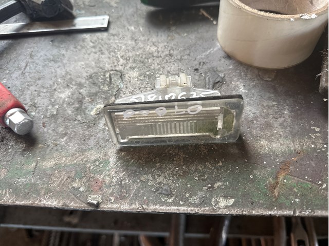 Ліхтар підсвічування заднього номерного знака 51810675 FIAT