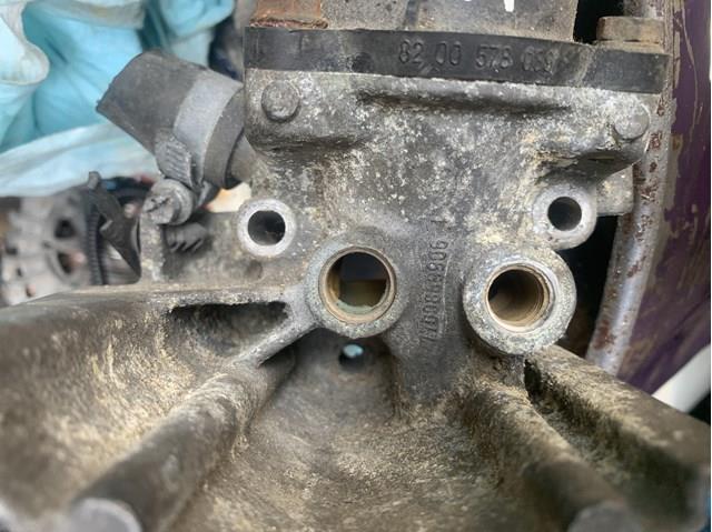 Корпус термостата 7700869906 RENAULT