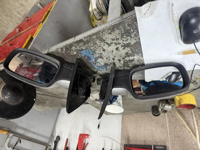 Праве дзеркало заднього виду 7701068378 RENAULT