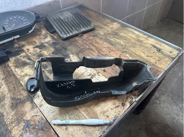 Кожух ременя ГРМ 8200102677 RENAULT