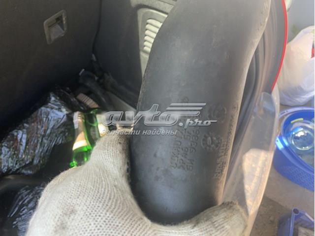 Патрубок повітряний, вхід в турбіну (наддув) 8200760904 RENAULT