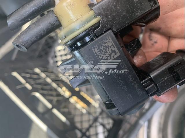 Перетворювач тиску (соленоїд) наддуву / EGR 8K0906627 VAG