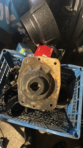 Опора амортизатора переднього правого 9405038709 FIAT