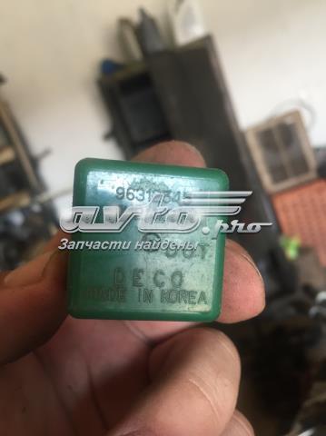 Реле поворотників 96312545 GM
