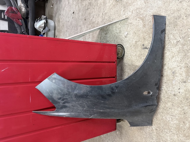 Переднє праве крило 9674790680 PEUGEOT