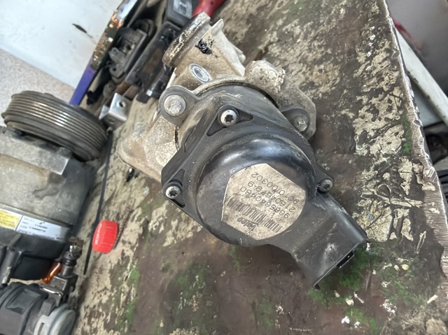 Клапан EGR рециркуляції газів 9685640480 PEUGEOT