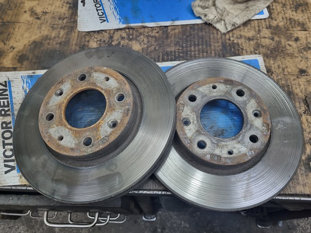 Диск переднього гальма 517122F100 HYUNDAI